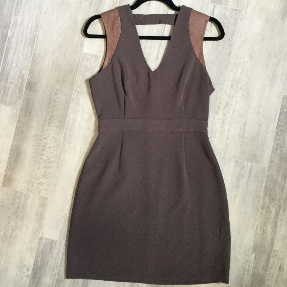 BB  Dakota Brown Dress
